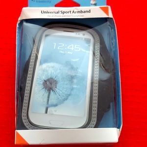 Travelocity universal sport Armband